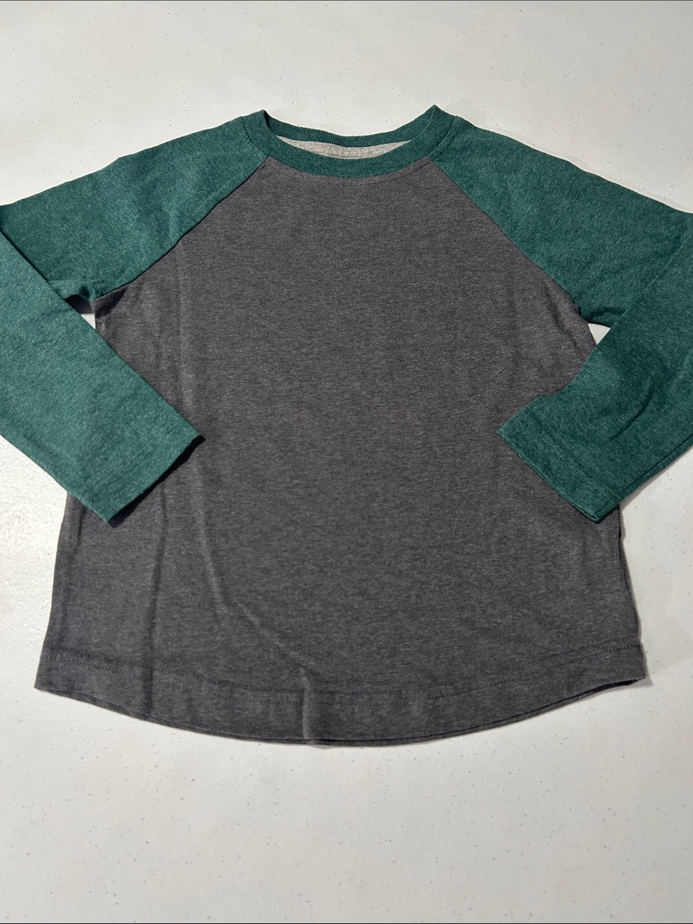 Old Navy Boy’s Green + Gray Long Sleeve Shirt Size XS (5)